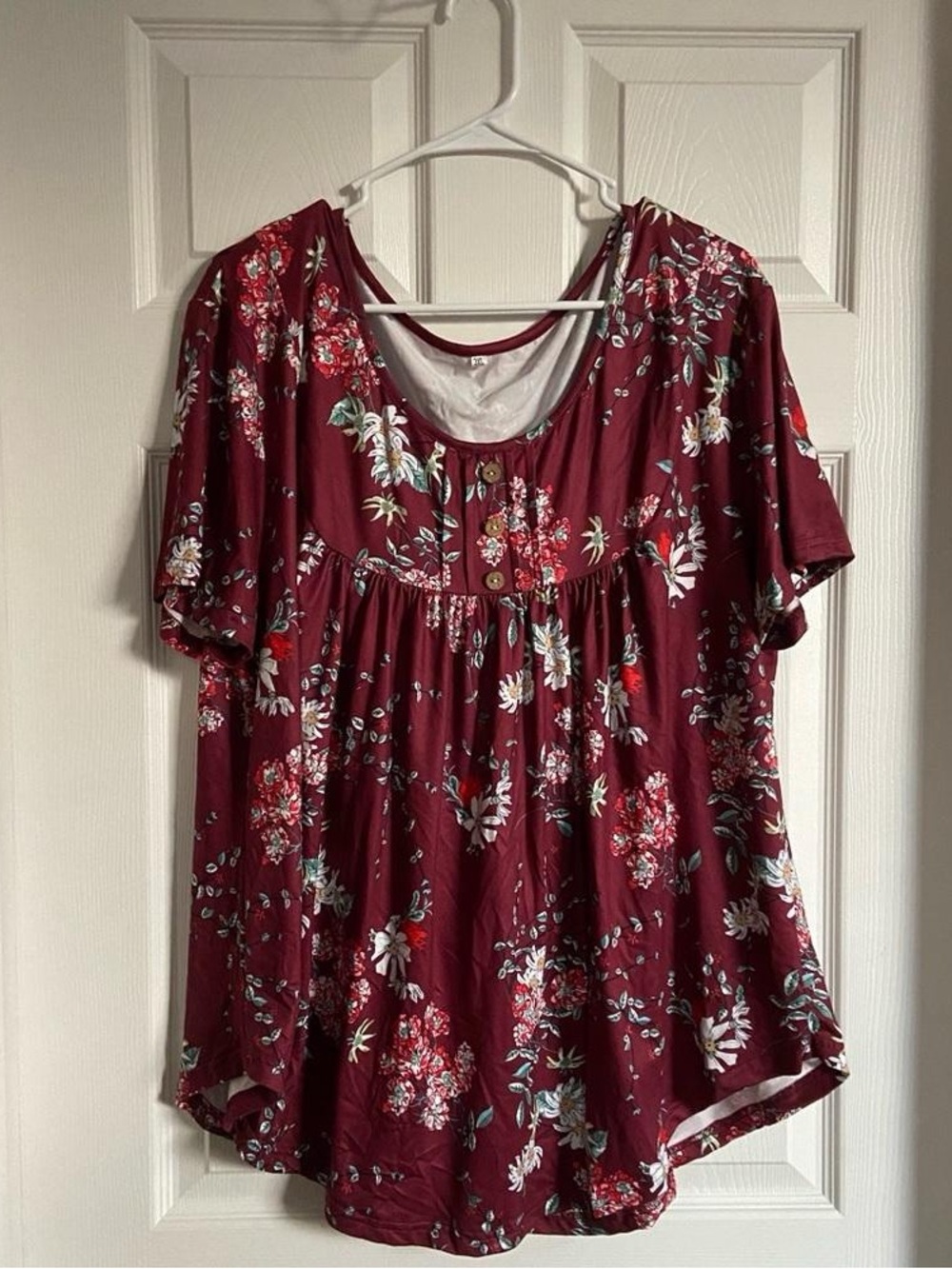 Floral Scoop Neck Tunic Top - Burgundy Floral